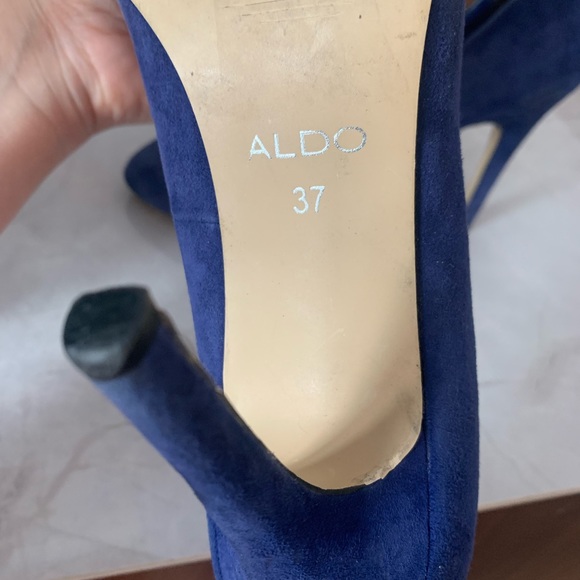 Blue Aldo stilettos - Picture 6 of 7